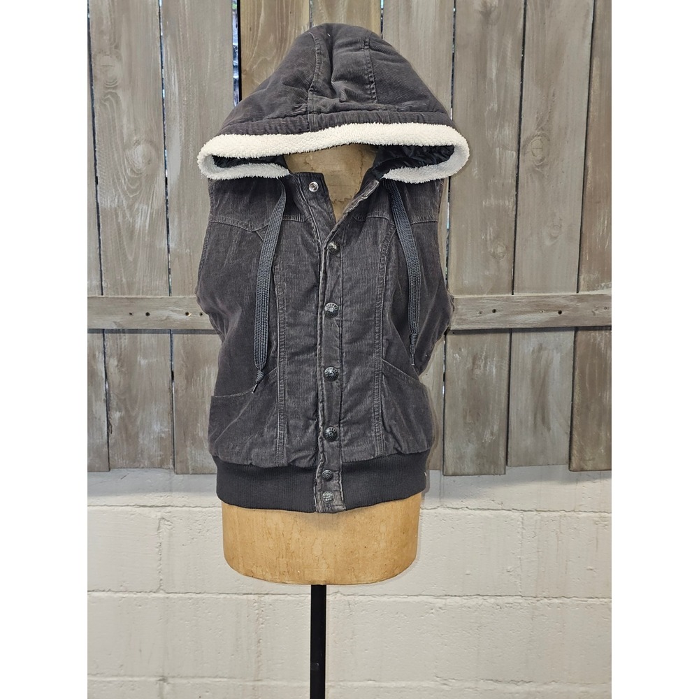 Unionbay Women's Corduroy Button up‎ Vest With Sherpa Lined Hood Size Large Y2K